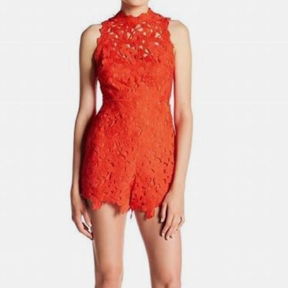 ASTR the Label Lace Open Back Red Romper High Neck Casual Summer Boho Size Small